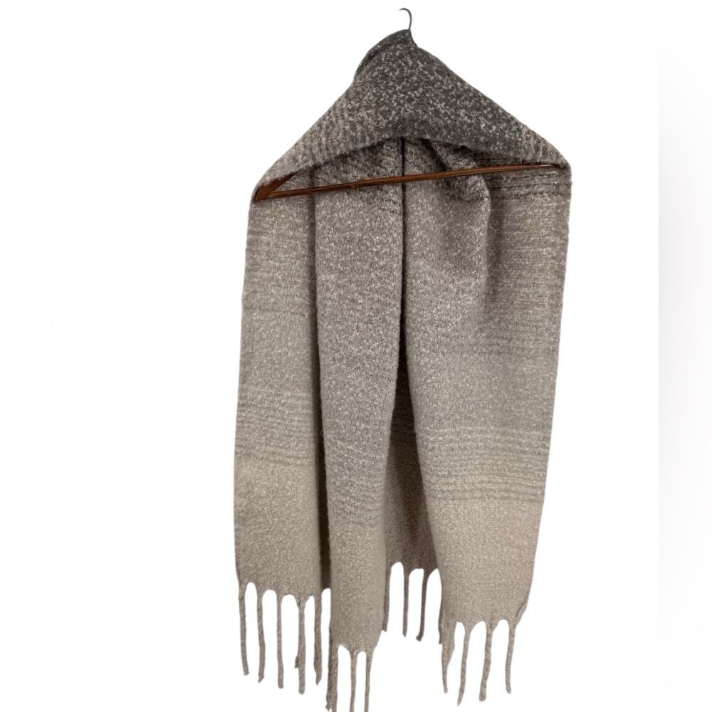 MER-SEA & Co Super Soft Fringe Wrap and Scarf - TEAL OMBRE Cozycore Boho 21x80